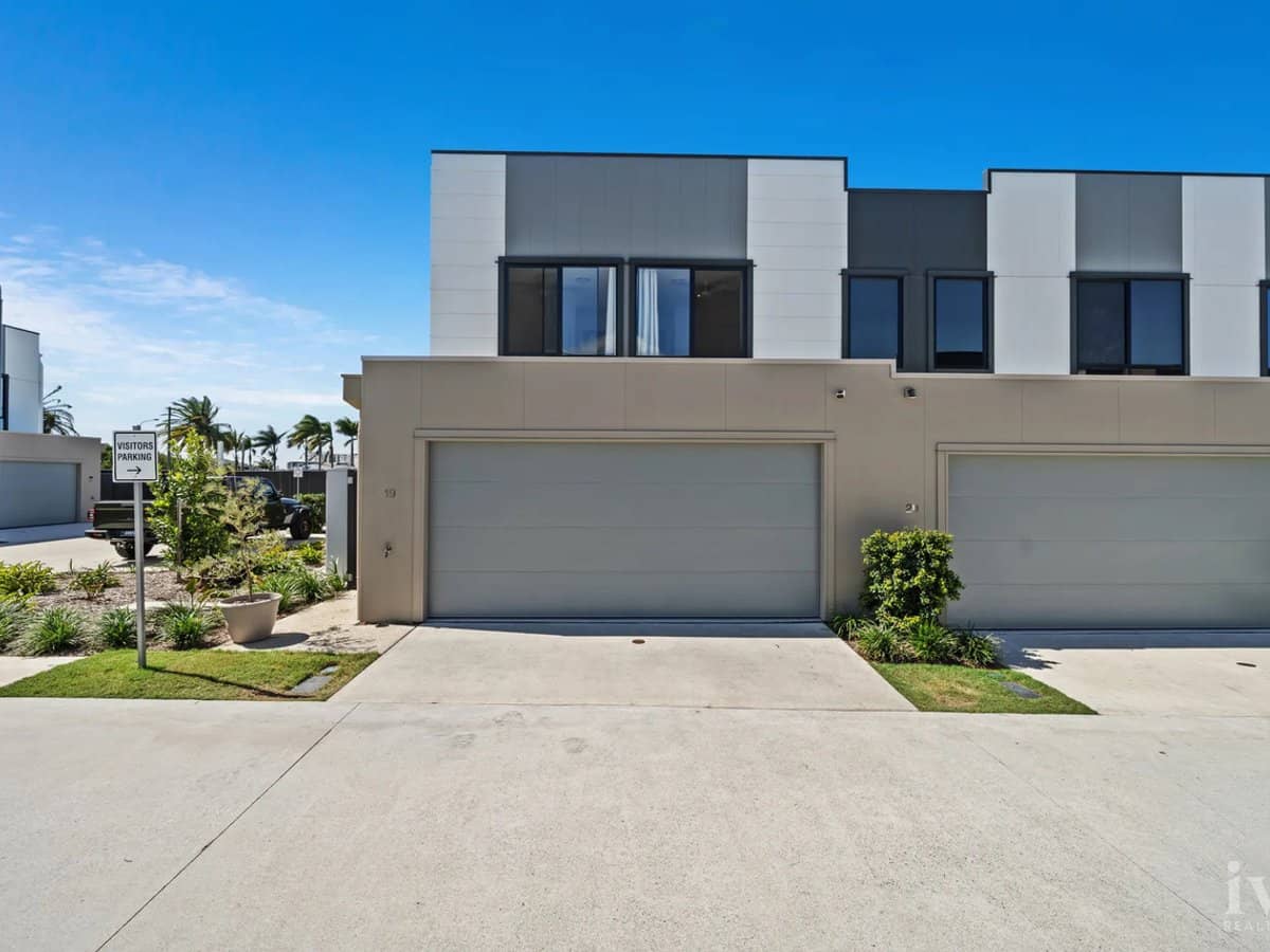 19/35 Grant Avenue, Hope Island - Thumbnail 3