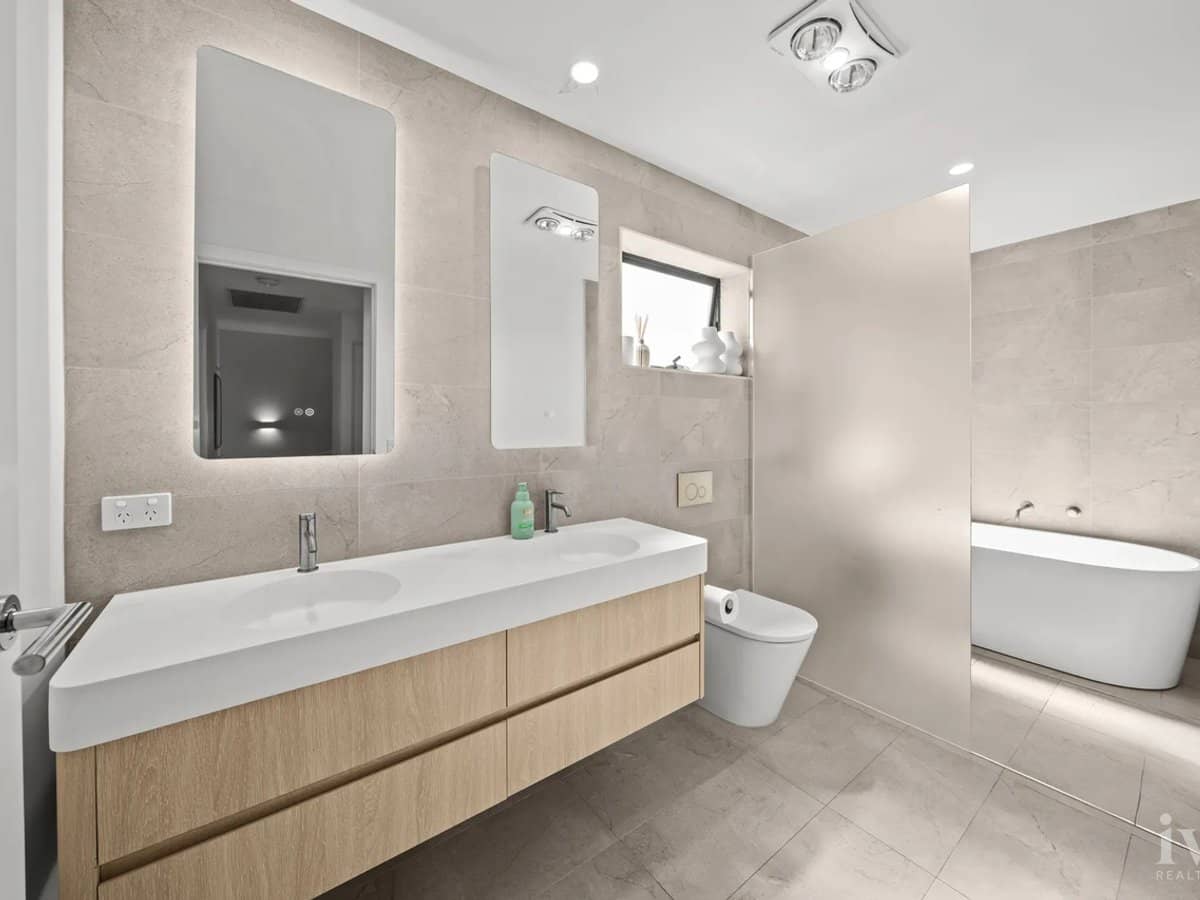 19/35 Grant Avenue, Hope Island - Thumbnail 13