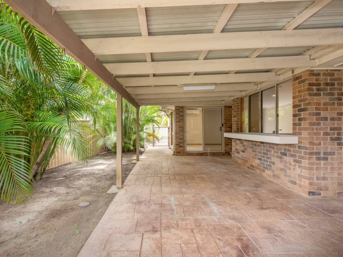 6 Huntingdale Crescent, ROBINA - Thumbnail 3