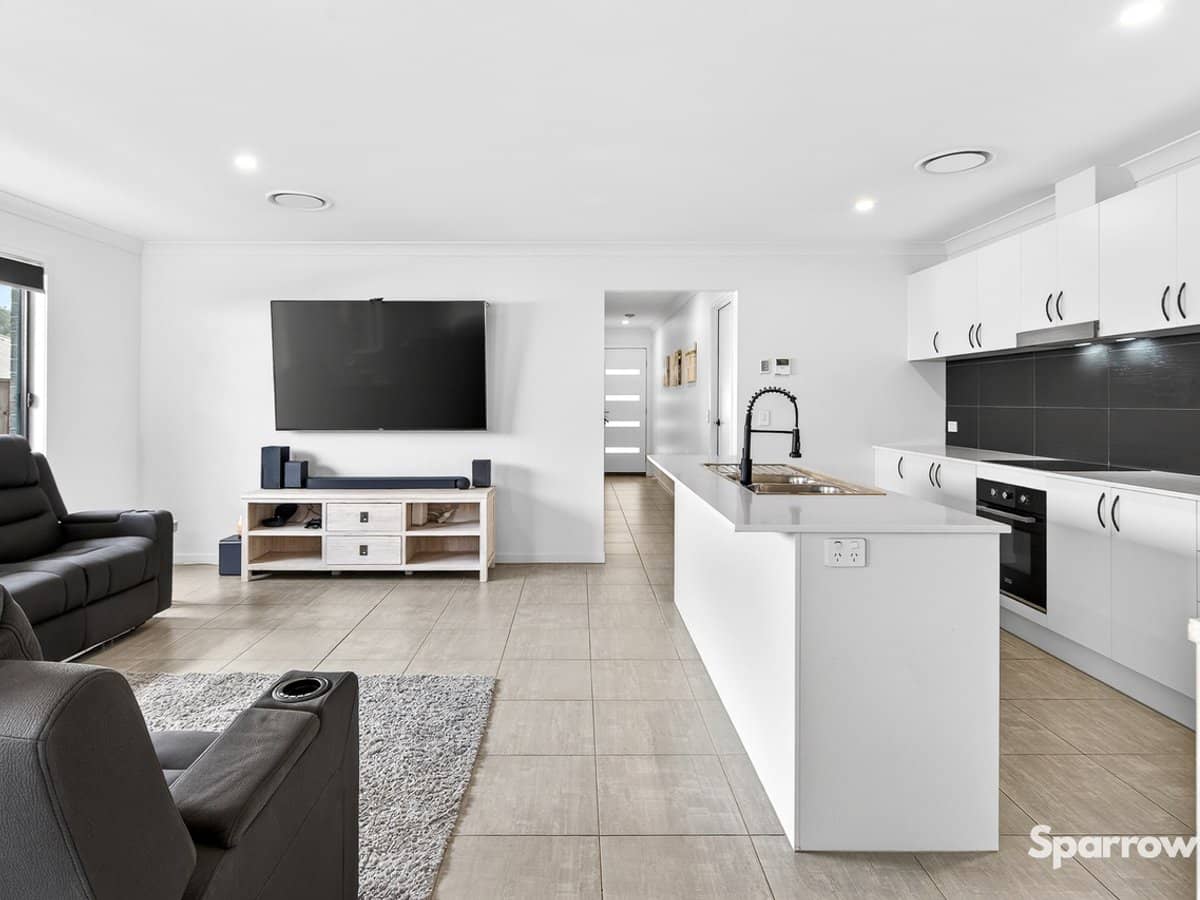 29 Herbst Drive, BAHRS SCRUB - Thumbnail 5