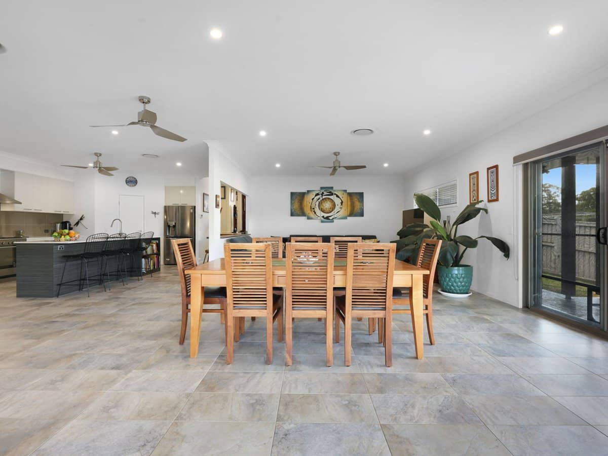 7 Button Quail Court, Gilston - Thumbnail 10