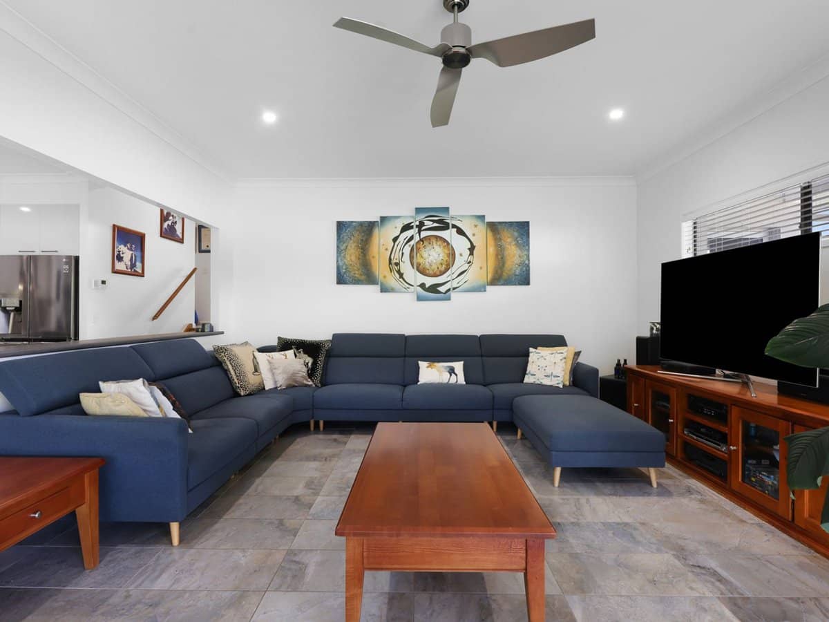 7 Button Quail Court, Gilston - Thumbnail 13