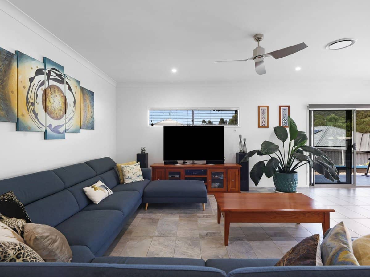 7 Button Quail Court, Gilston - Thumbnail 14