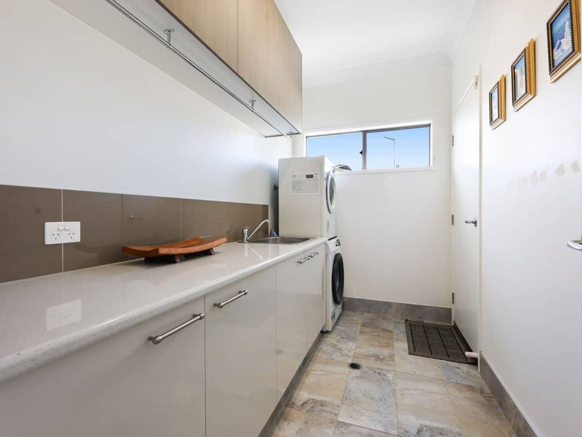 7 Button Quail Court, Gilston - Thumbnail 22