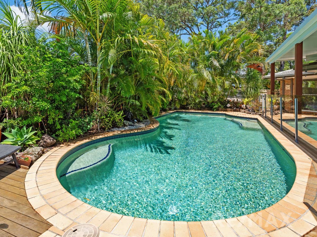 15 Kensington Street, ROBINA - Thumbnail 17