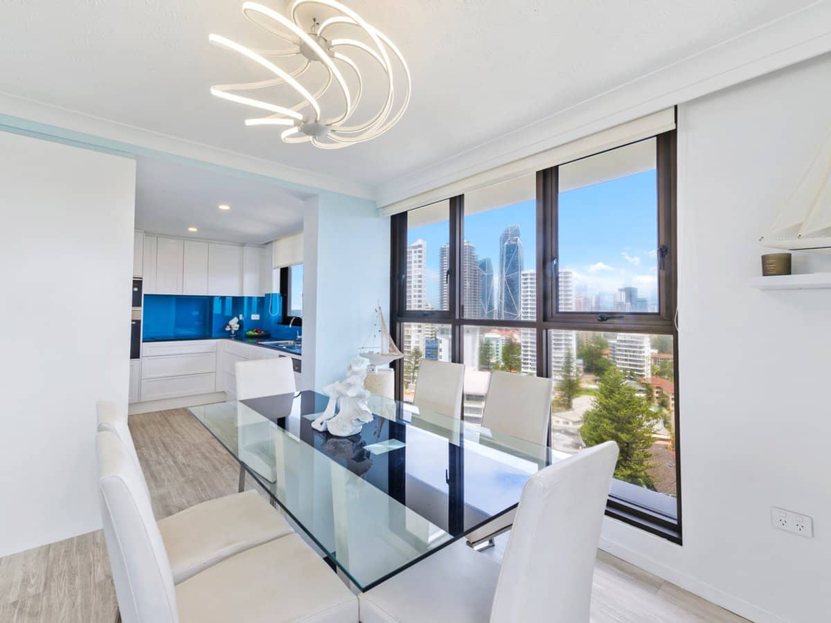 4 Thornton Street, SURFERS PARADISE - Thumbnail 9