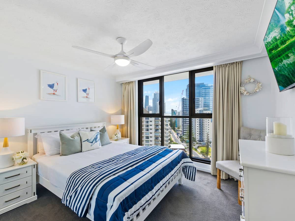 4 Thornton Street, SURFERS PARADISE - Thumbnail 13