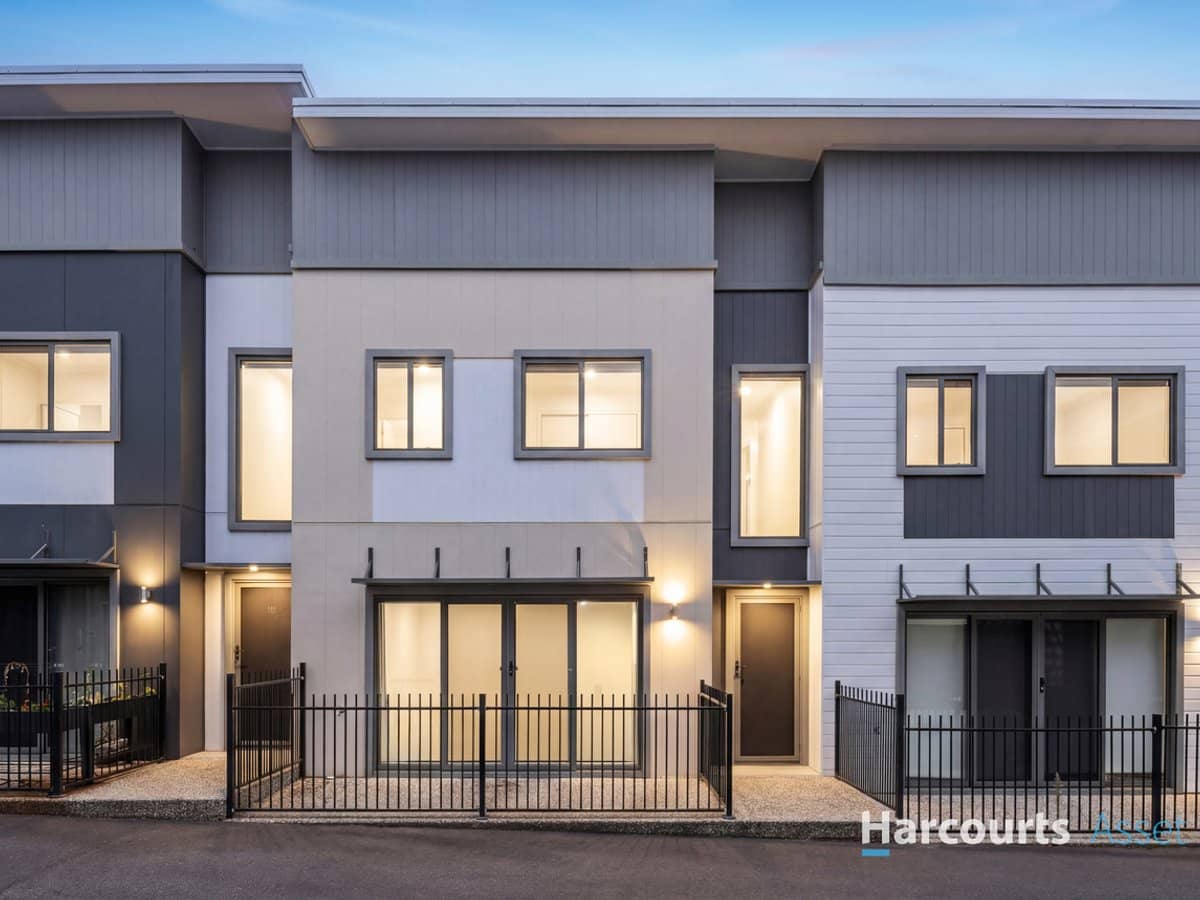 15-25 Waldron Street, YARRABILBA - Thumbnail 1