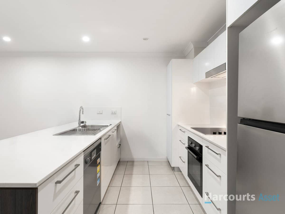 15-25 Waldron Street, YARRABILBA - Thumbnail 5