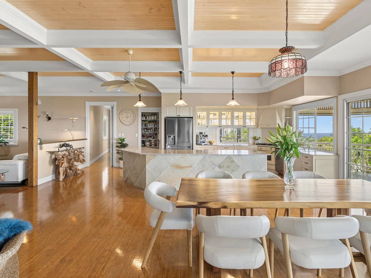 22 Elbert Court, Tamborine Mountain - Thumbnail 2