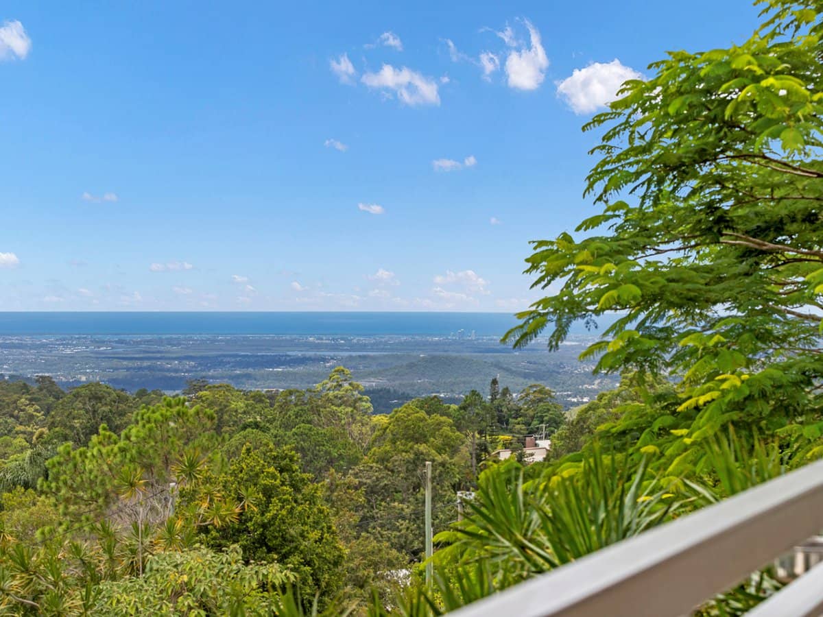 22 Elbert Court, Tamborine Mountain - Thumbnail 3