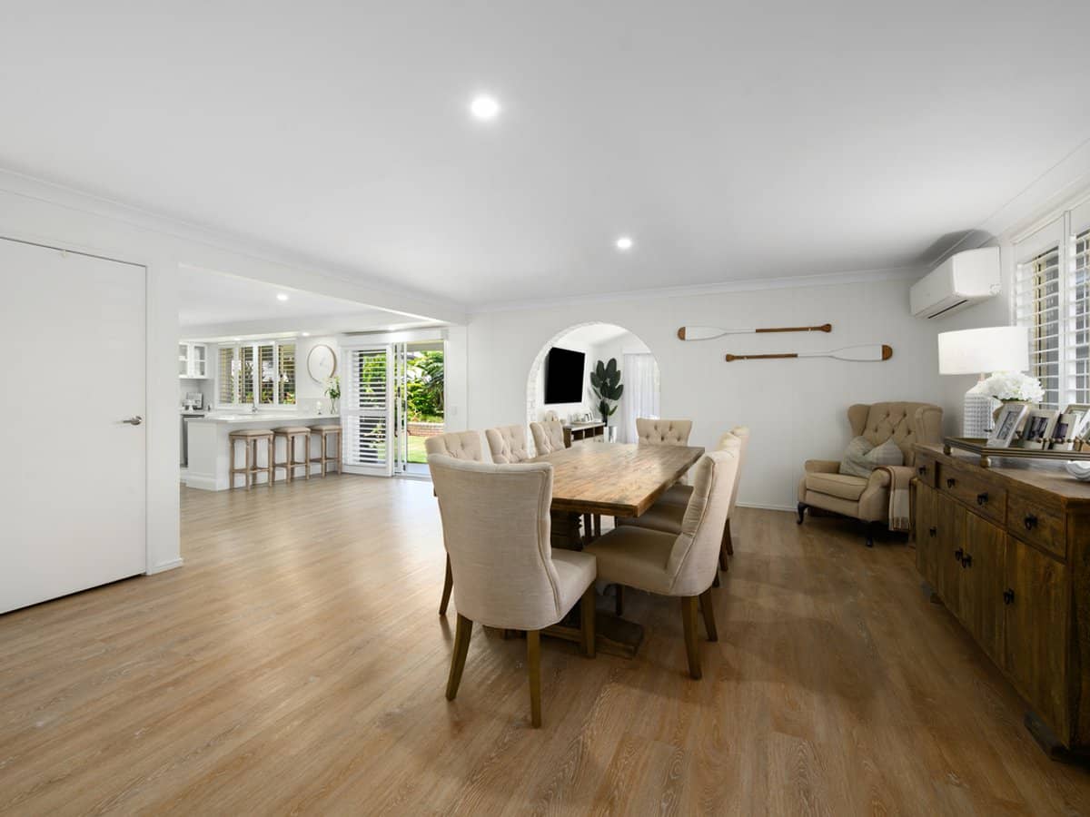 188 Morala Avenue, RUNAWAY BAY - Thumbnail 8