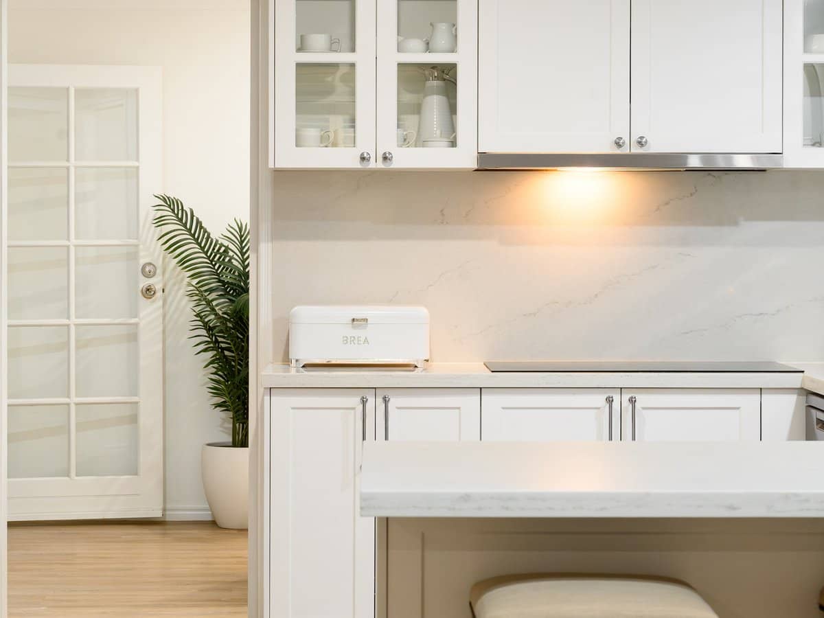 188 Morala Avenue, RUNAWAY BAY - Thumbnail 11