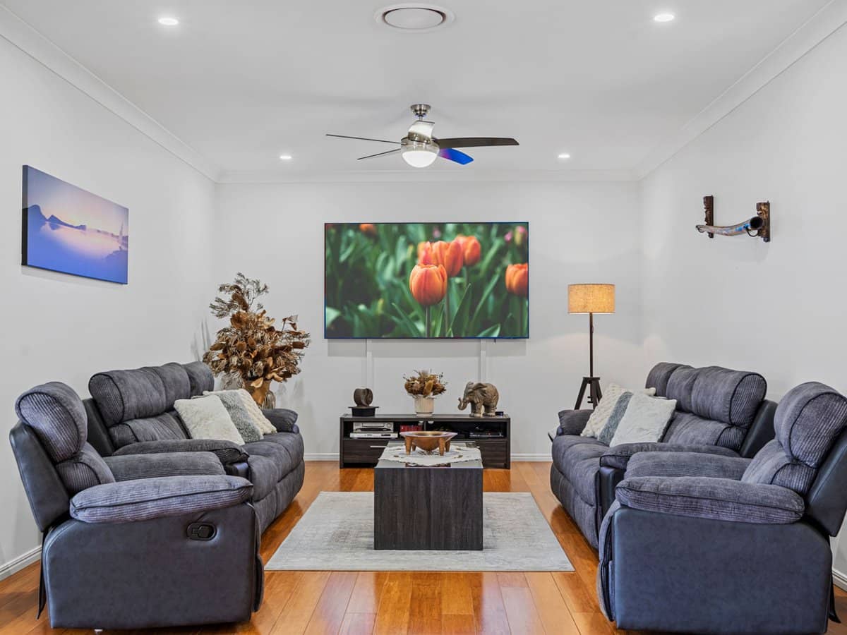 45 Hersden Court, BONOGIN - Thumbnail 7