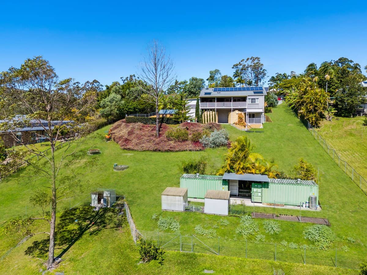 45 Hersden Court, BONOGIN - Thumbnail 15