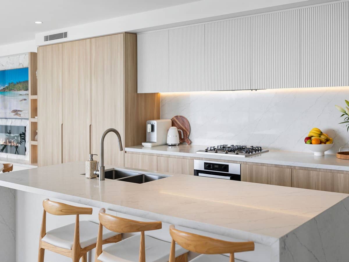 15-19 Peerless Avenue, Mermaid Beach - Thumbnail 5