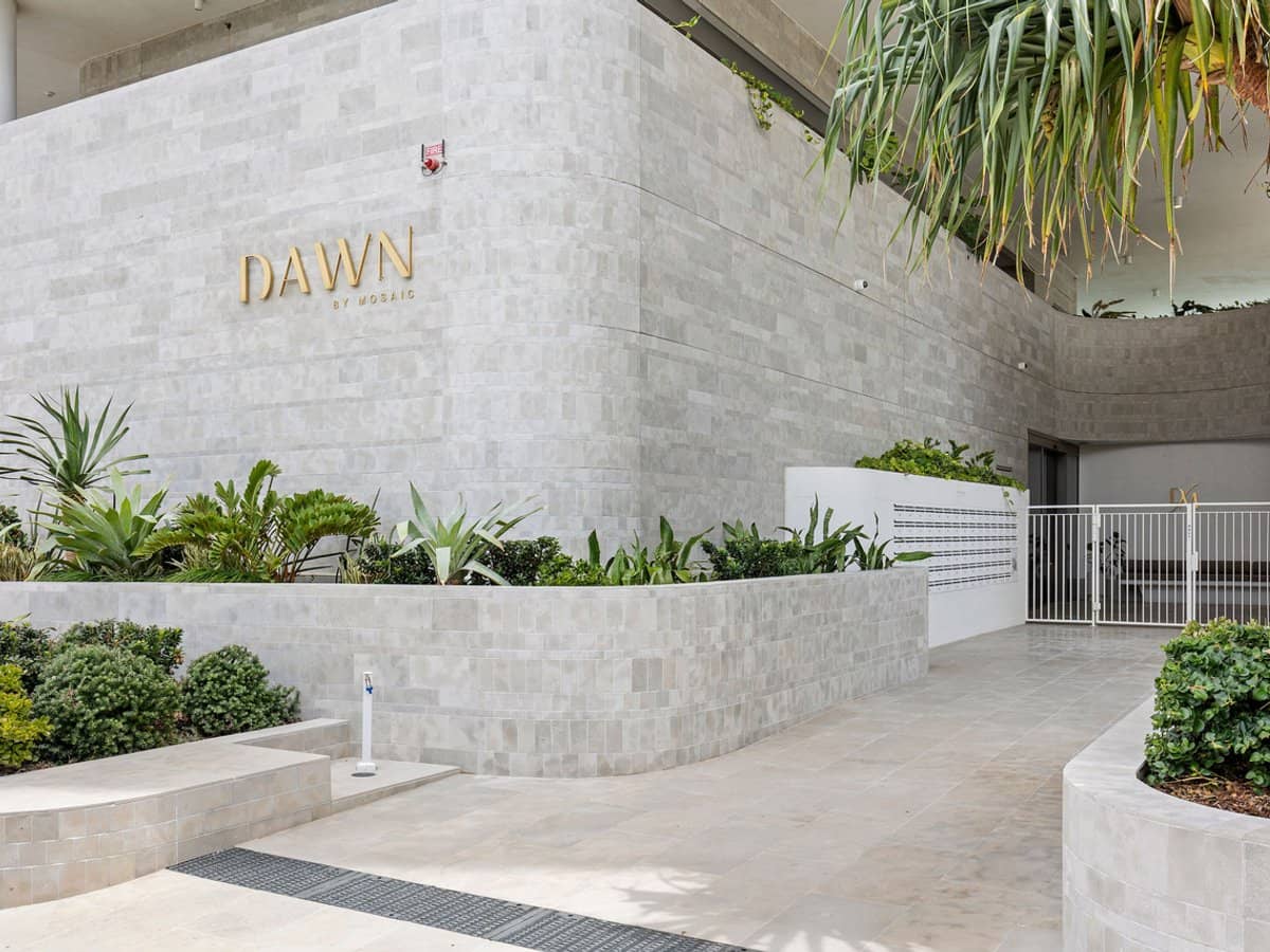 15-19 Peerless Avenue, Mermaid Beach - Thumbnail 24