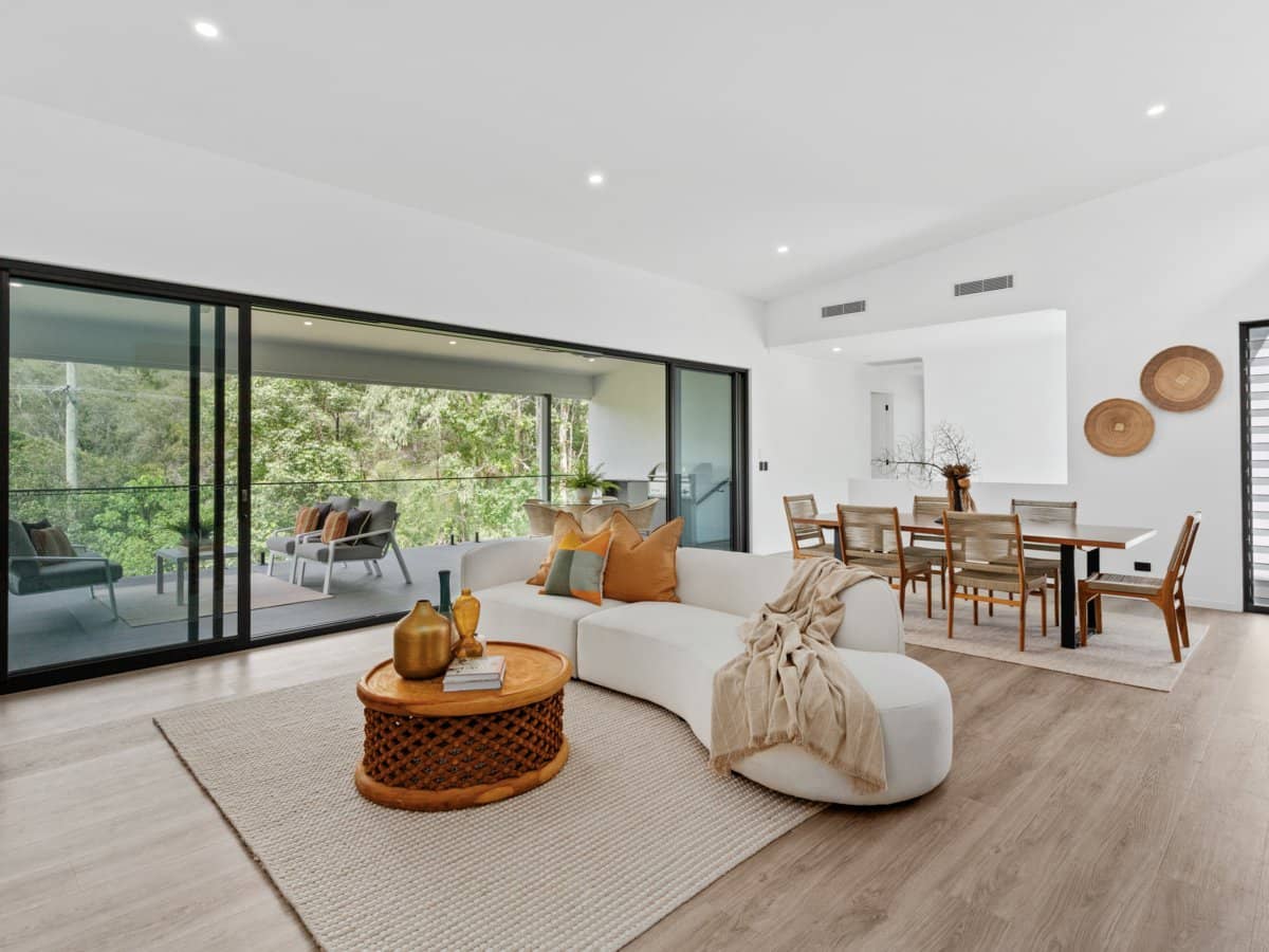 9 Uplands Court, TALLAI - Thumbnail 4