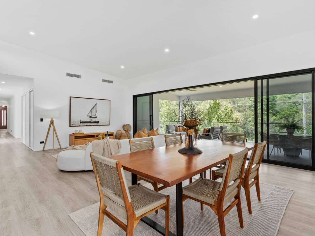 9 Uplands Court, TALLAI - Thumbnail 8