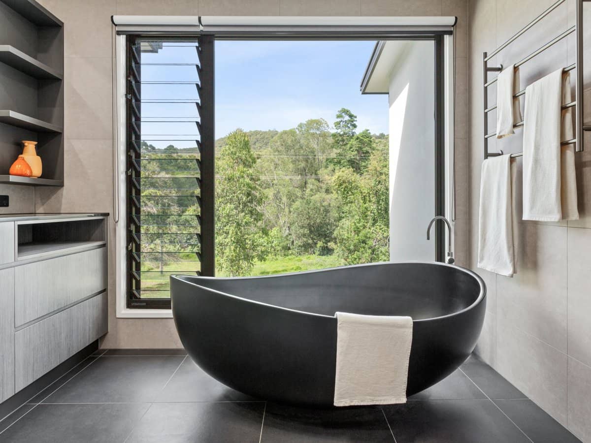 9 Uplands Court, TALLAI - Thumbnail 11