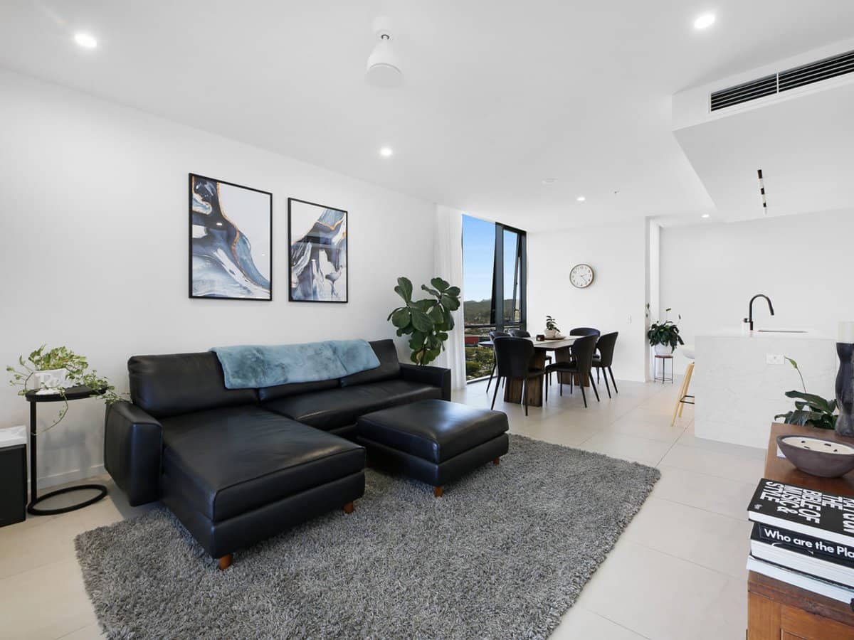 20 Executive Drive, Burleigh Waters - Thumbnail 9