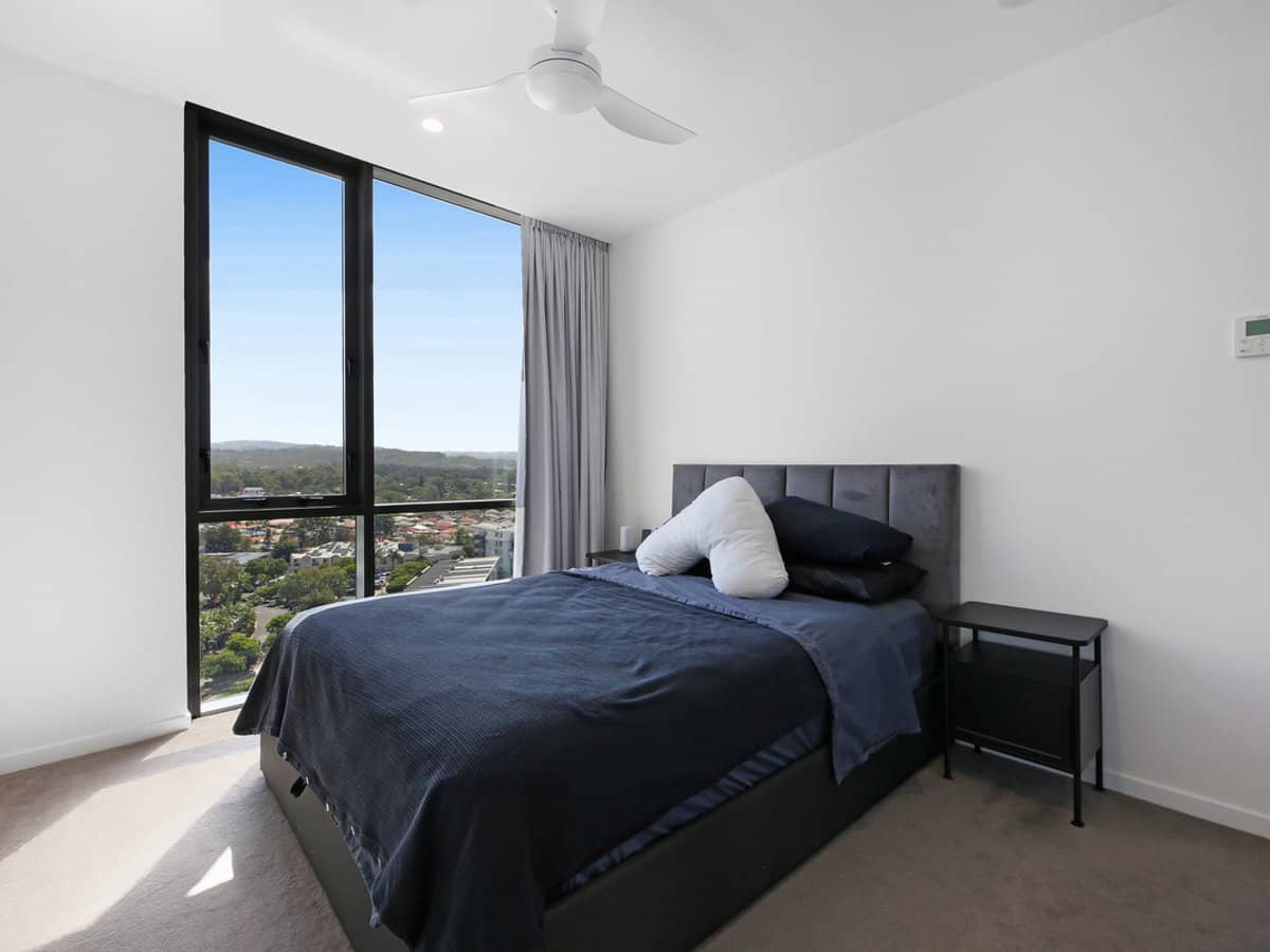 20 Executive Drive, Burleigh Waters - Thumbnail 20