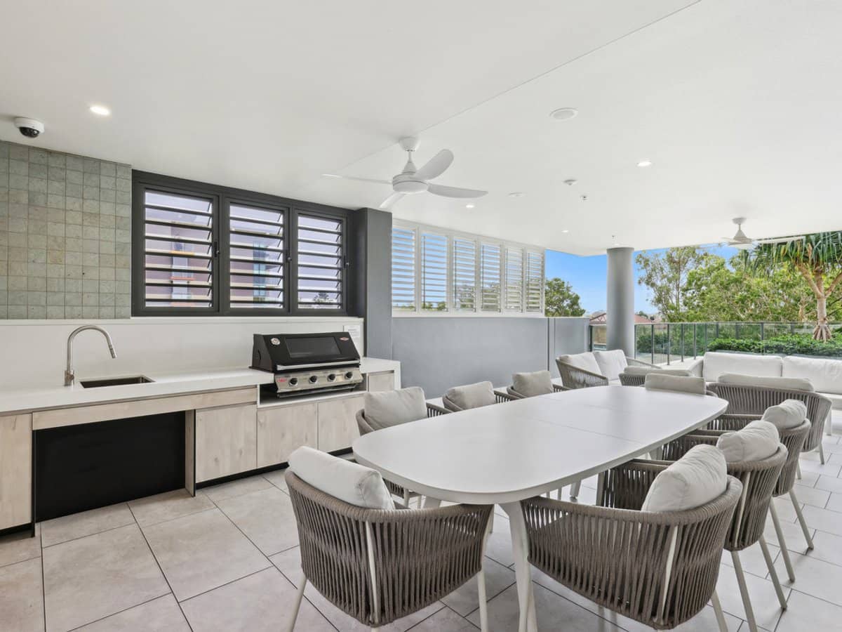 20 Executive Drive, Burleigh Waters - Thumbnail 25