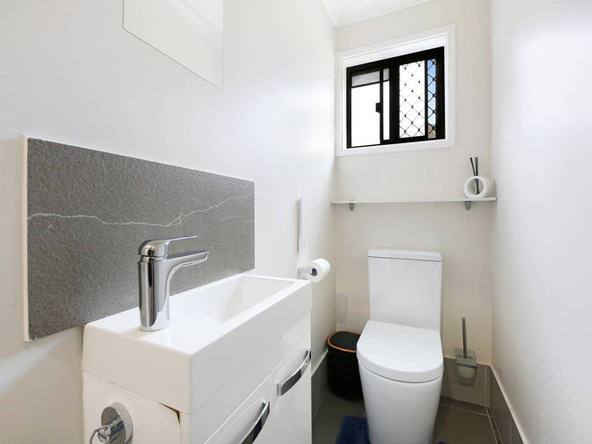 160 Bardon Avenue, Miami - Thumbnail 14