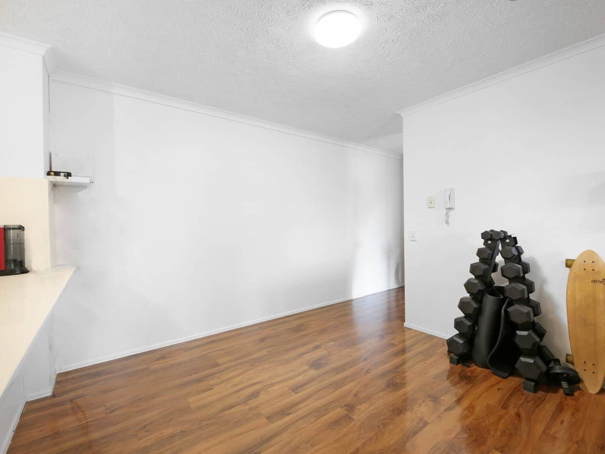 2103 Gold Coast Highway, Miami - Thumbnail 12