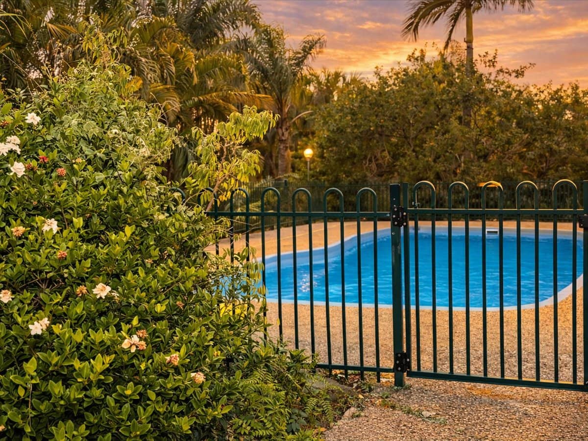 112 Overland Drive, EDENS LANDING - Thumbnail 10