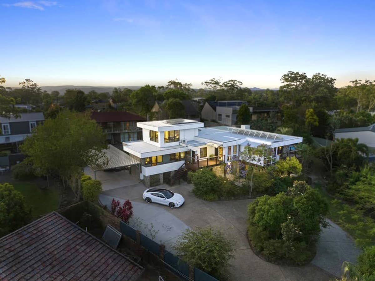 207 Heeb Street, ASHMORE - Thumbnail 2