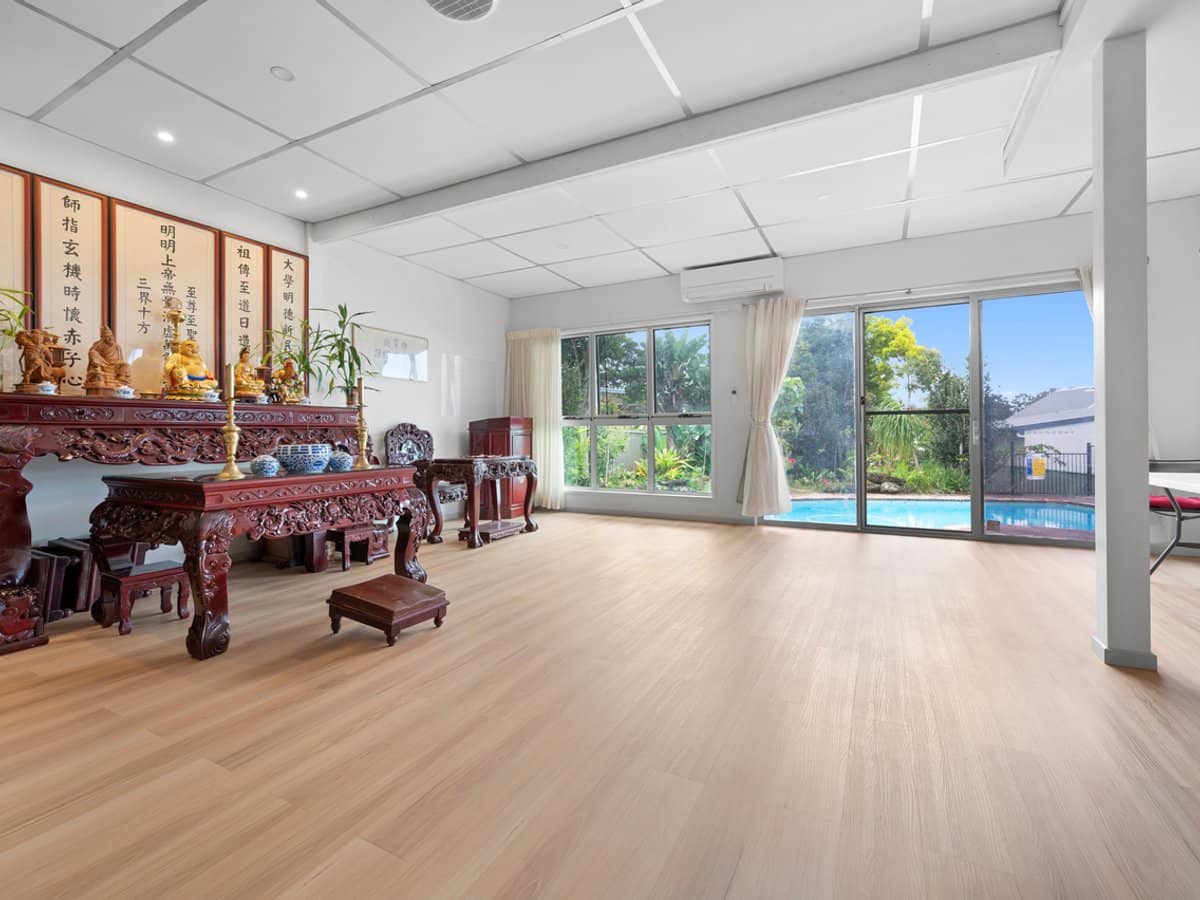 207 Heeb Street, ASHMORE - Thumbnail 6