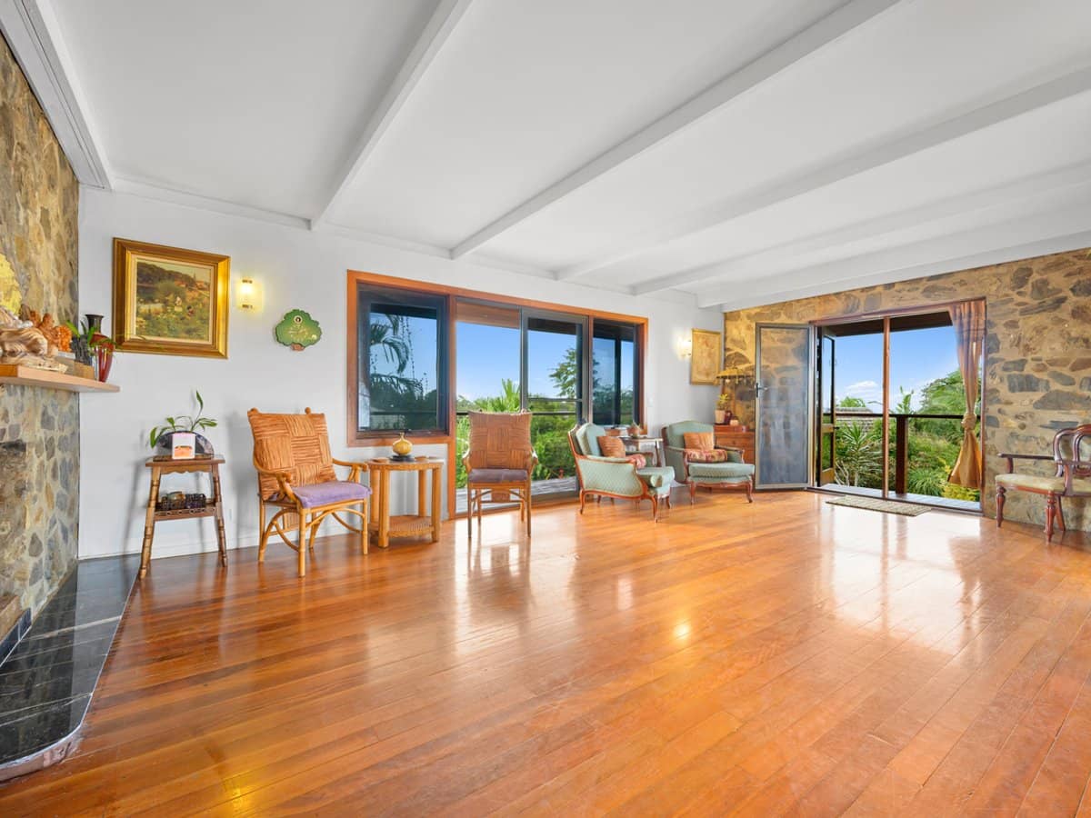 207 Heeb Street, ASHMORE - Thumbnail 11