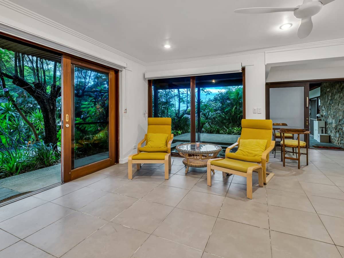 207 Heeb Street, ASHMORE - Thumbnail 20