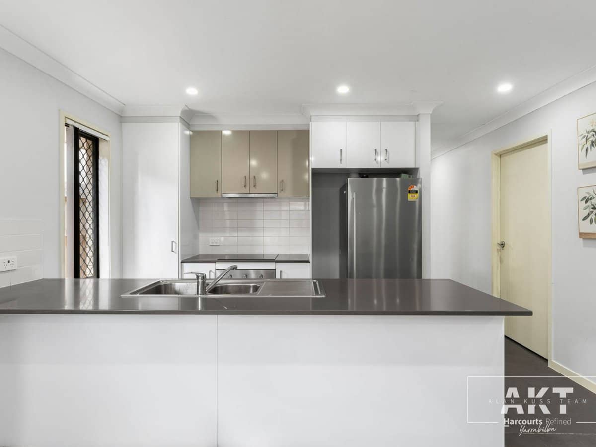 79 Buxton Avenue, YARRABILBA - Thumbnail 2