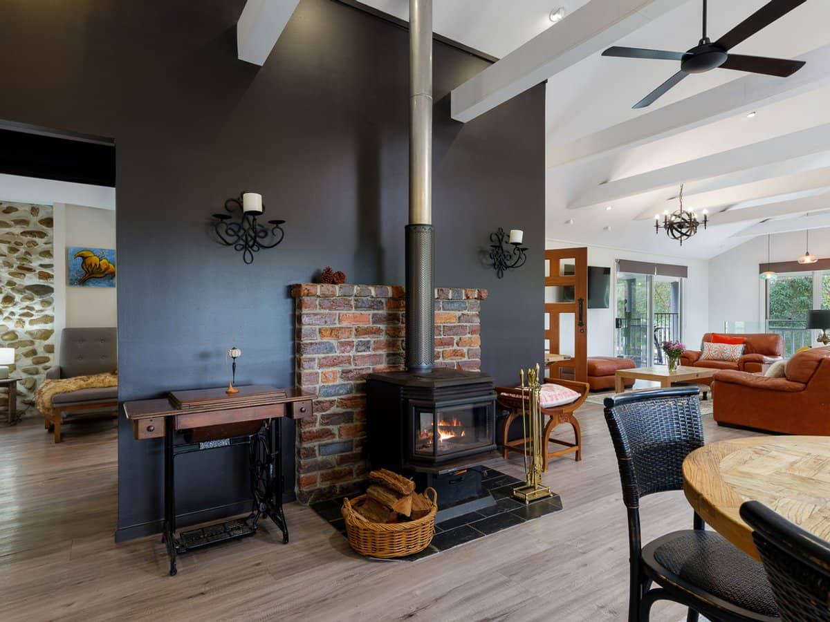 36 Pinetree Court, MUDGEERABA - Thumbnail 9