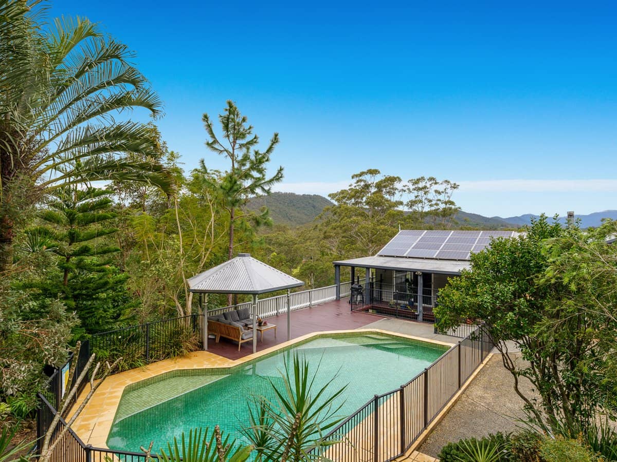 36 Pinetree Court, MUDGEERABA - Thumbnail 23