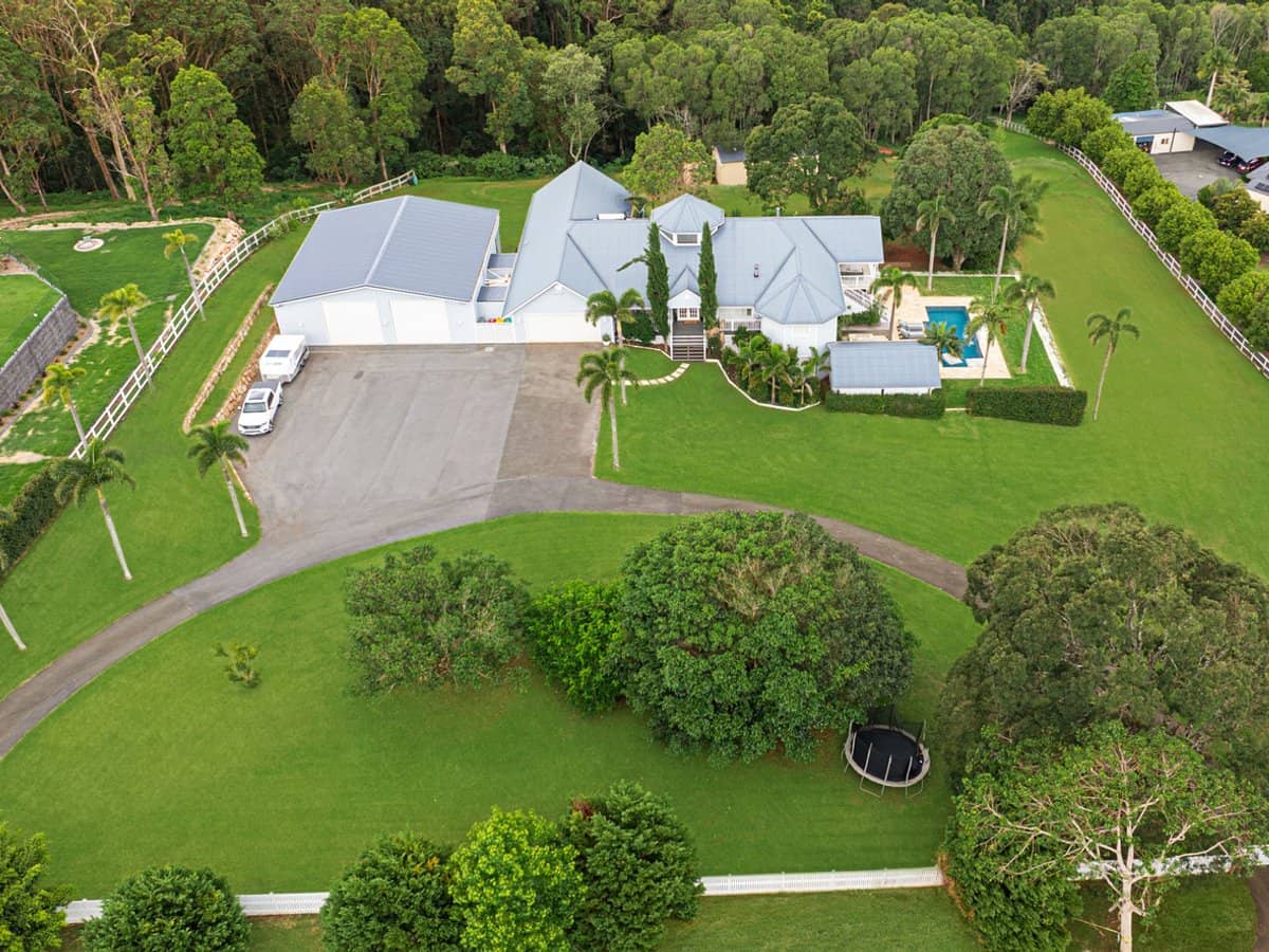 71 Larcombe Drive, WONGAWALLAN - Thumbnail 33