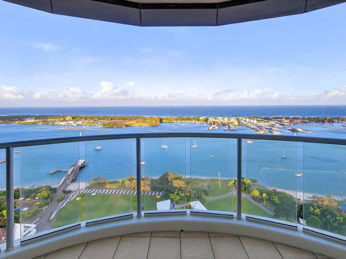 50 Marine Parade, Southport - Thumbnail 3