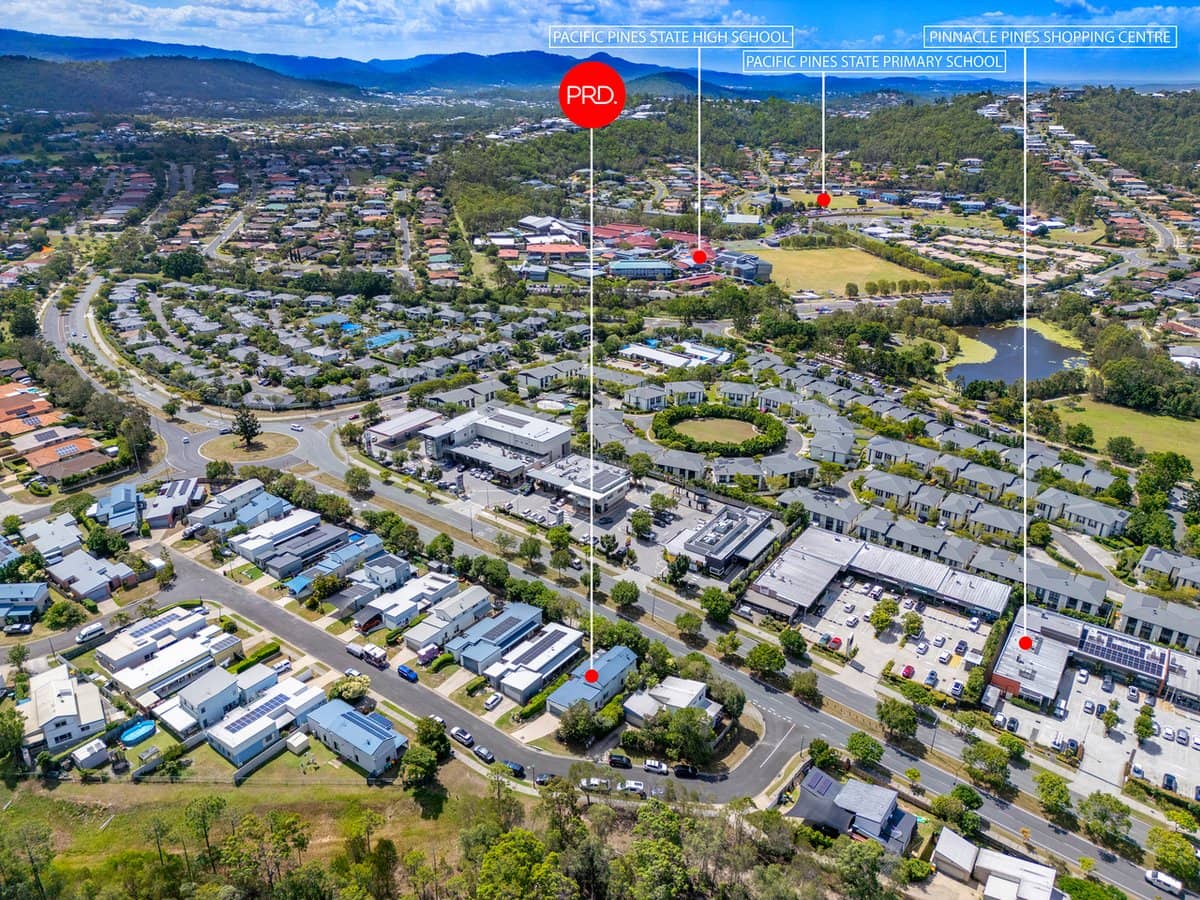 3 Norfolk Drive, PACIFIC PINES - Thumbnail 5