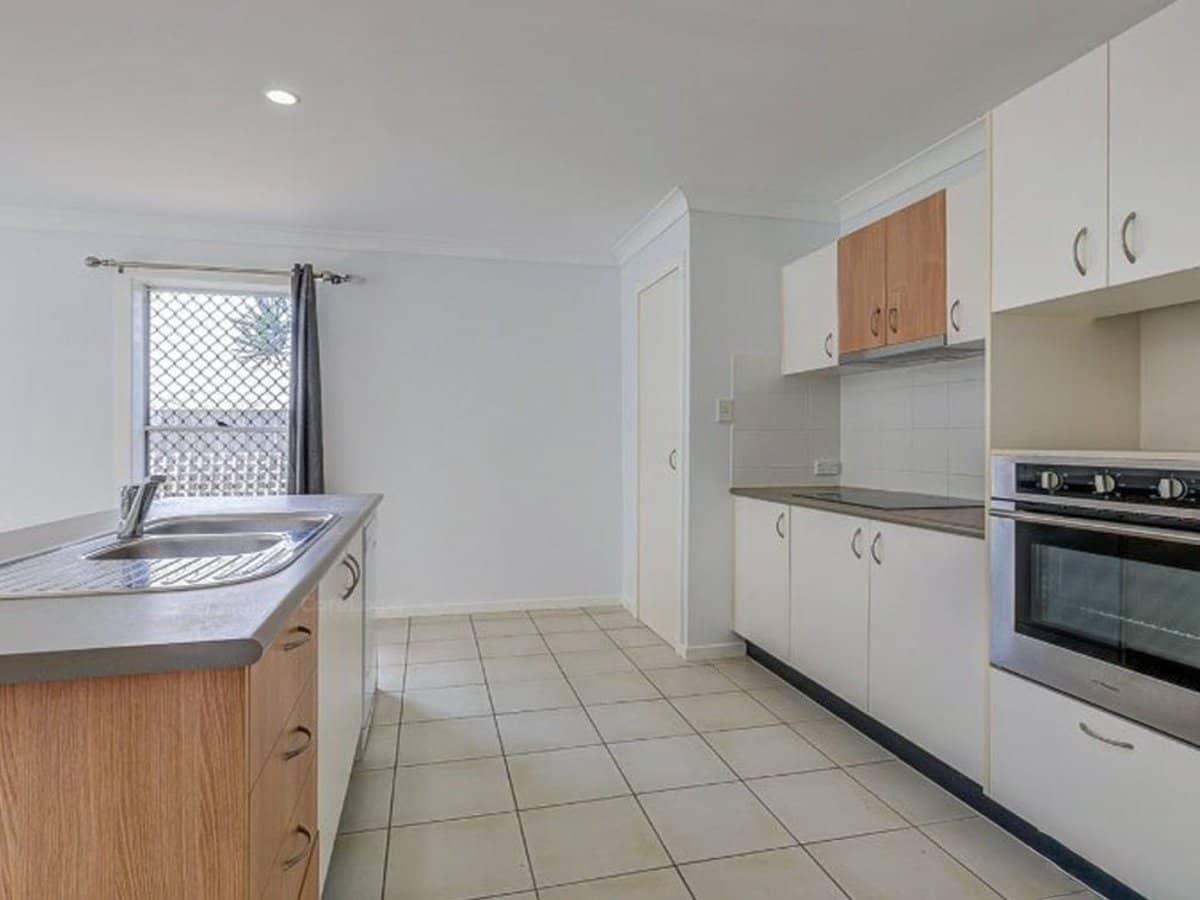 3 Norfolk Drive, PACIFIC PINES - Thumbnail 9