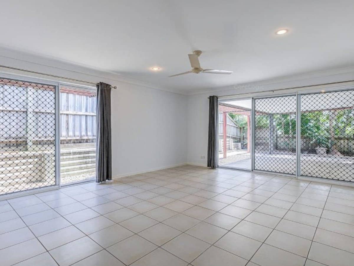 3 Norfolk Drive, PACIFIC PINES - Thumbnail 12