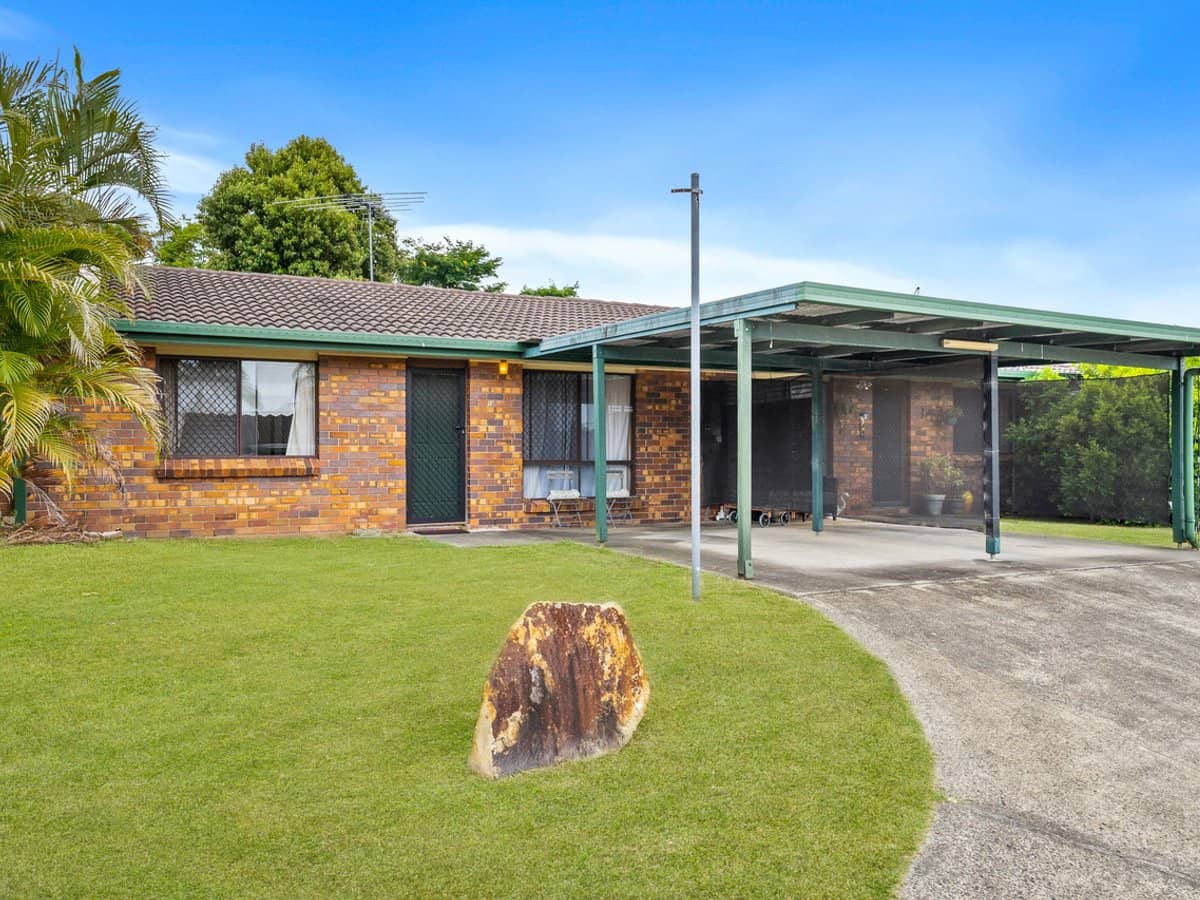 18-22 Albert Street, EAGLEBY - Thumbnail 1