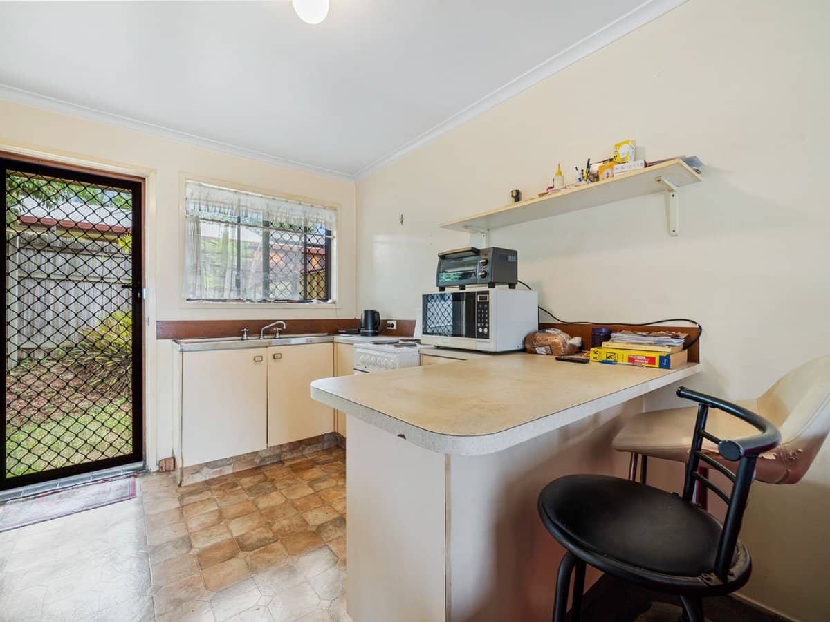 18-22 Albert Street, EAGLEBY - Thumbnail 3