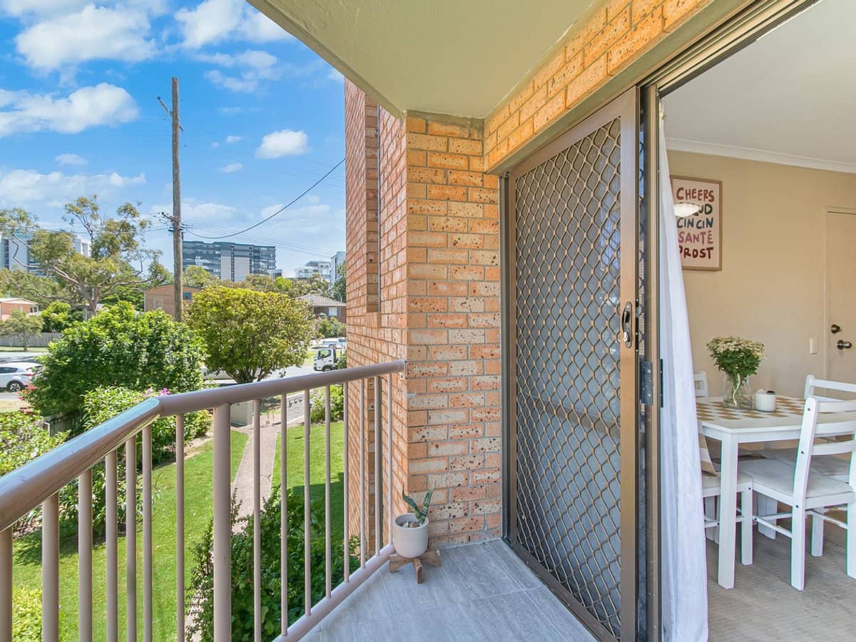 44 Coolangatta Road, COOLANGATTA - Thumbnail 7