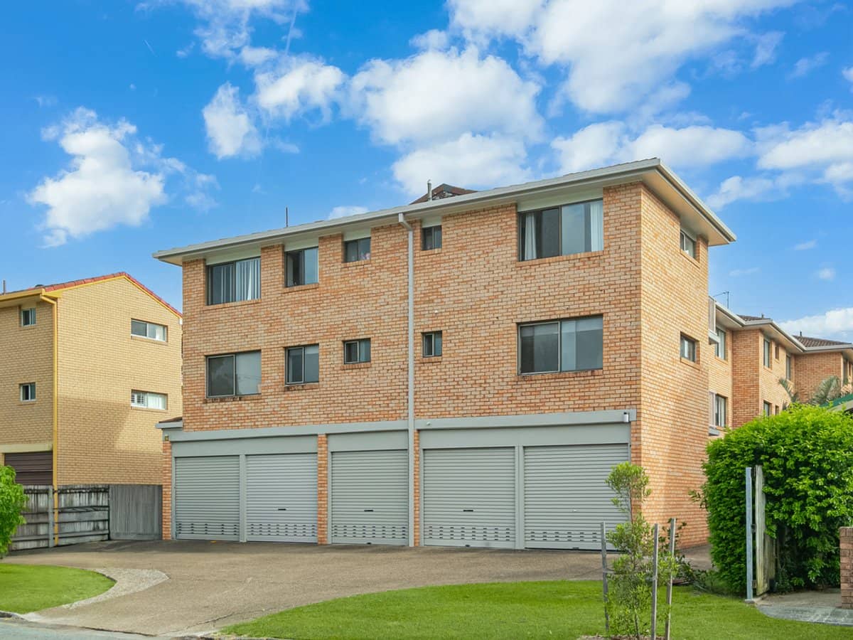 44 Coolangatta Road, COOLANGATTA - Thumbnail 10