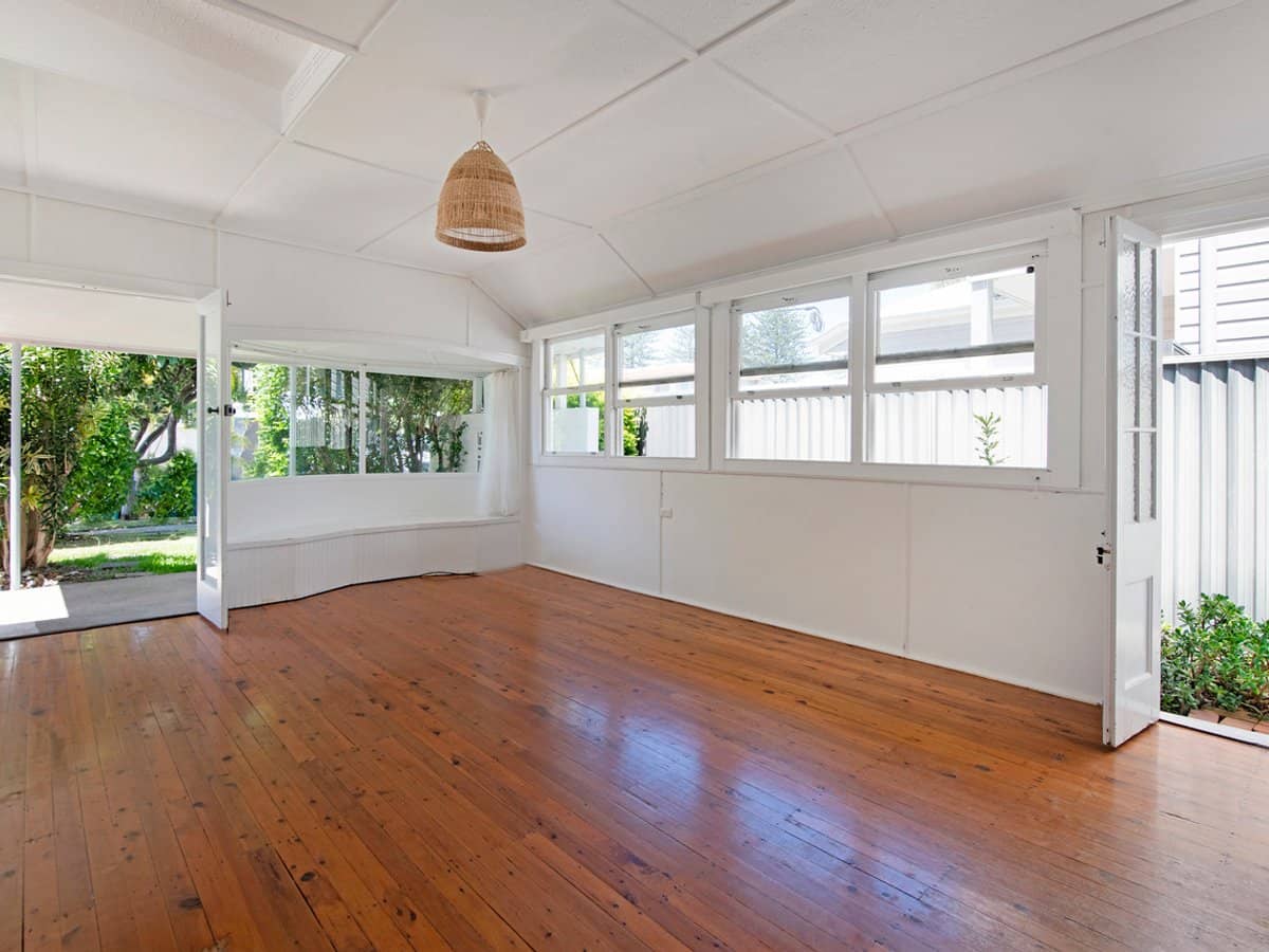 17 Ventura Road, MERMAID BEACH - Thumbnail 4