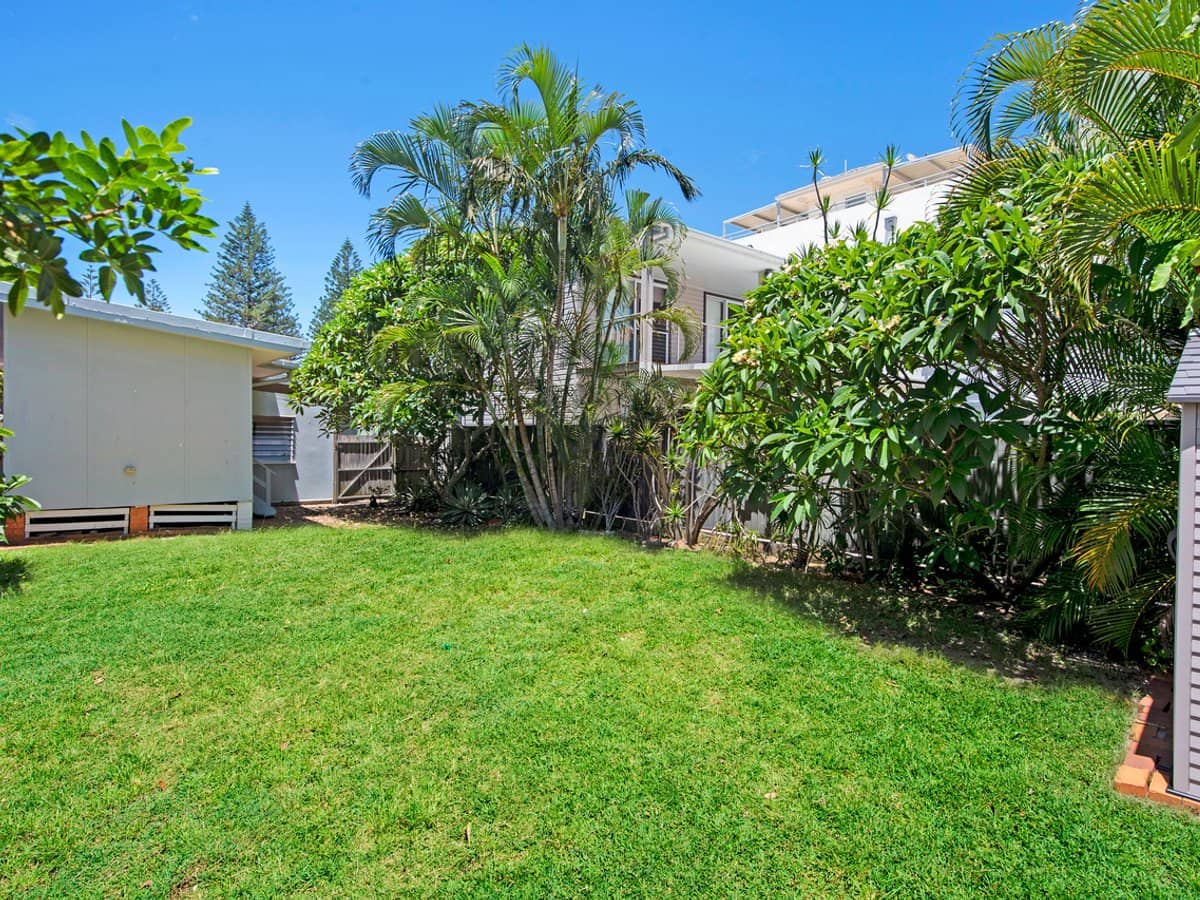 17 Ventura Road, MERMAID BEACH - Thumbnail 7