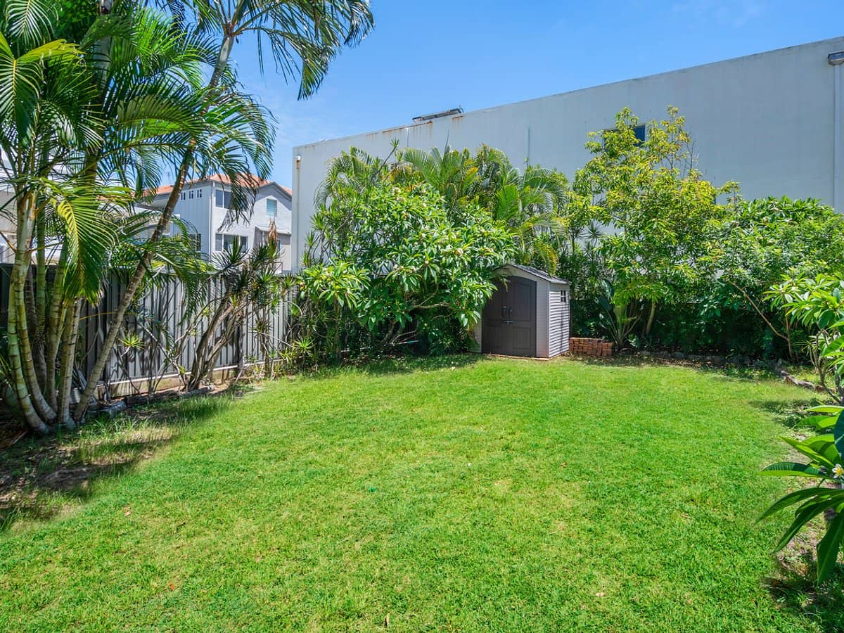 17 Ventura Road, MERMAID BEACH - Thumbnail 8