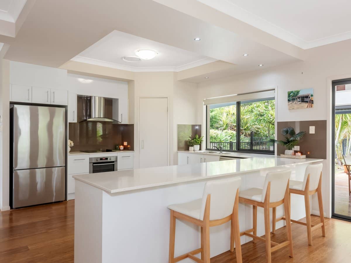 6 Kookaburra Place, PARKWOOD - Thumbnail 5